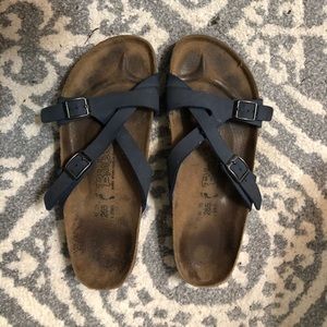Birkenstock’s size 41/10 Navy